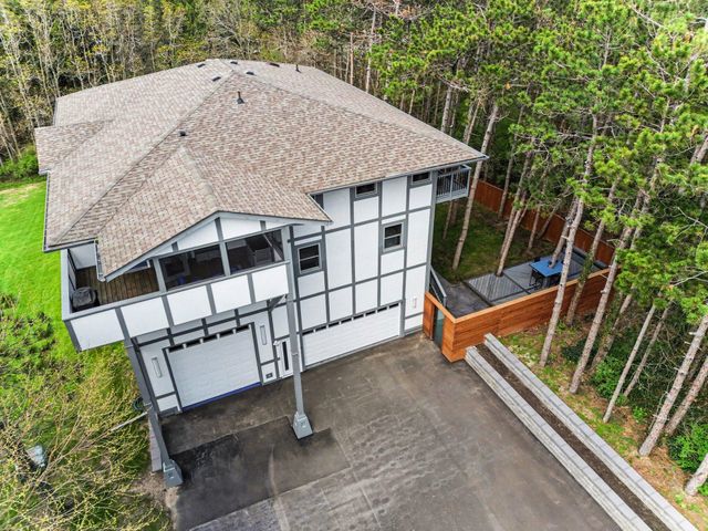 2949 Pagoda Path, Lincoln Twp, MI 49127