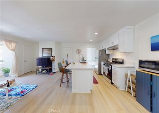 2835 S Fairview H, Santa Ana, CA 92704