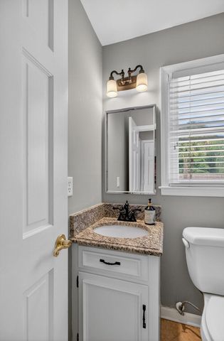 104 Laurens Court, Summerville, SC 29485