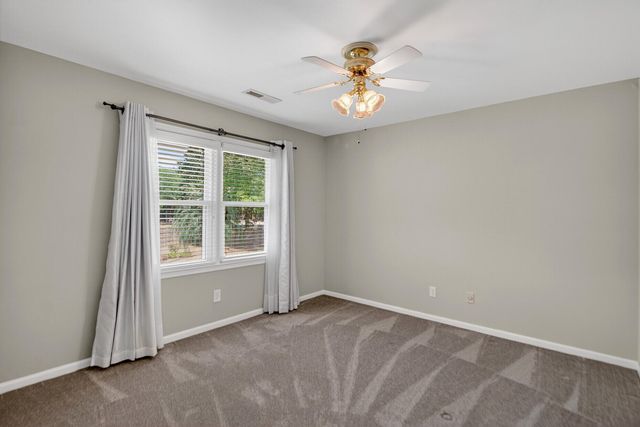 104 Laurens Court, Summerville, SC 29485
