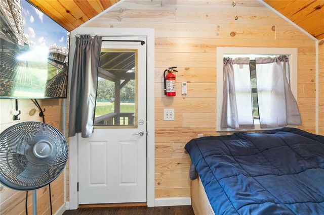 5600 NE 05, Silver Springs, FL 34488