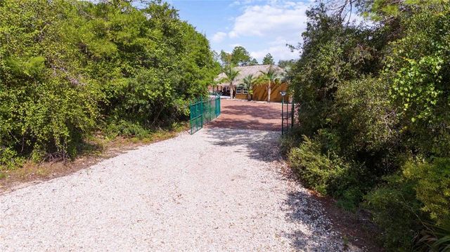 5600 NE 05, Silver Springs, FL 34488