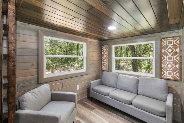5600 NE 05, Silver Springs, FL 34488