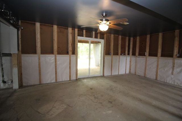 1176 Lafayette Rd, Clarksville, TN 37042