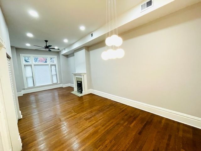 706 S Claremont Avenue, Chicago, IL 60612