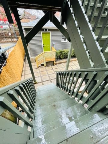 706 S Claremont Avenue, Chicago, IL 60612