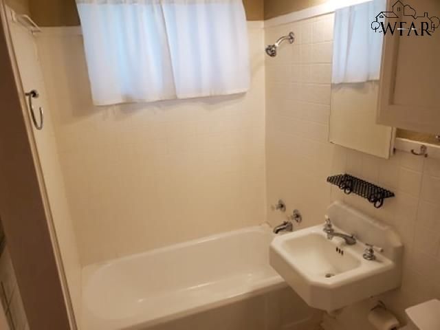 1807 DAYTON AVENUE, Wichita Falls, TX 76301