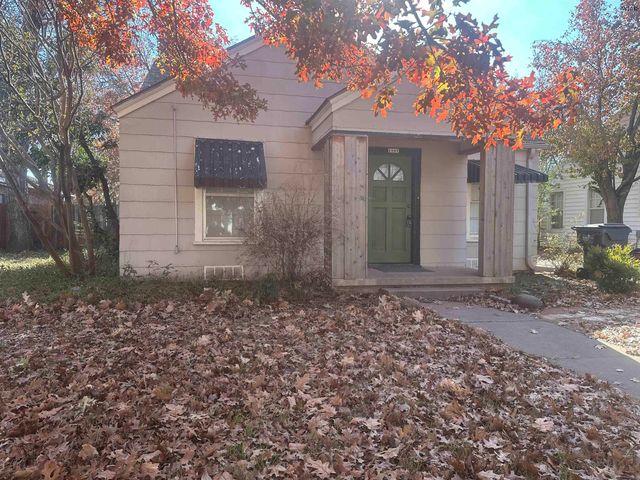 1807 DAYTON AVENUE, Wichita Falls, TX 76301