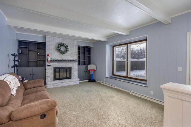 33 W Basswood Lane, Milton, WI 53563