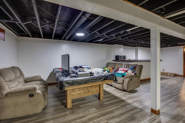 33 W Basswood Lane, Milton, WI 53563