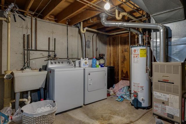 33 W Basswood Lane, Milton, WI 53563