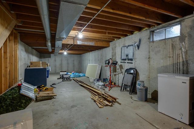 33 W Basswood Lane, Milton, WI 53563