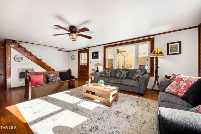 1128 Drakes Creek Road, Trade, TN 37691