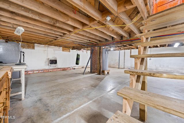 1128 Drakes Creek Road, Trade, TN 37691
