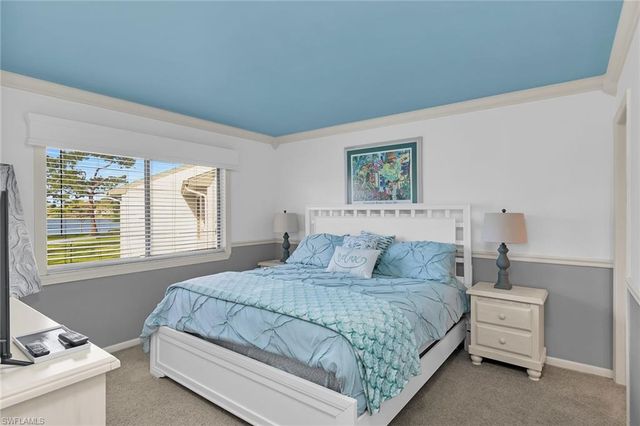 2980 Kings Lake BLVD 2980, Naples, FL 34112