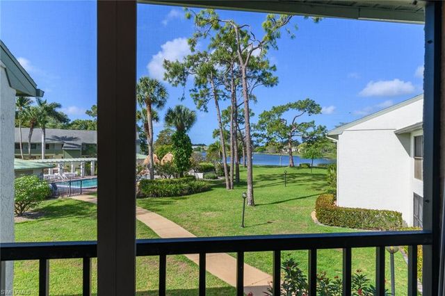 2980 Kings Lake BLVD 2980, Naples, FL 34112