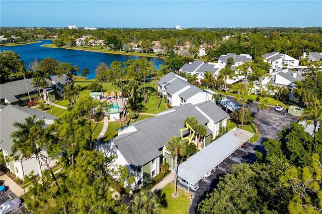 2980 Kings Lake BLVD 2980, Naples, FL 34112