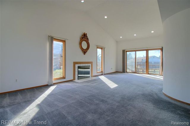 30301 Essex, Farmington, MI 48331