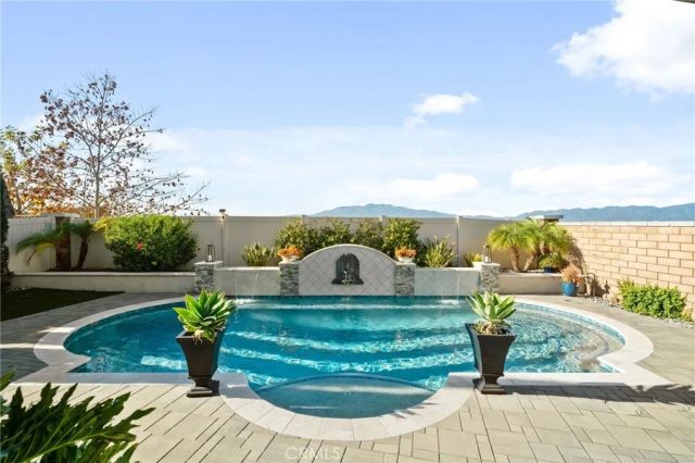 20346 Symphony, Riverside, CA 92507