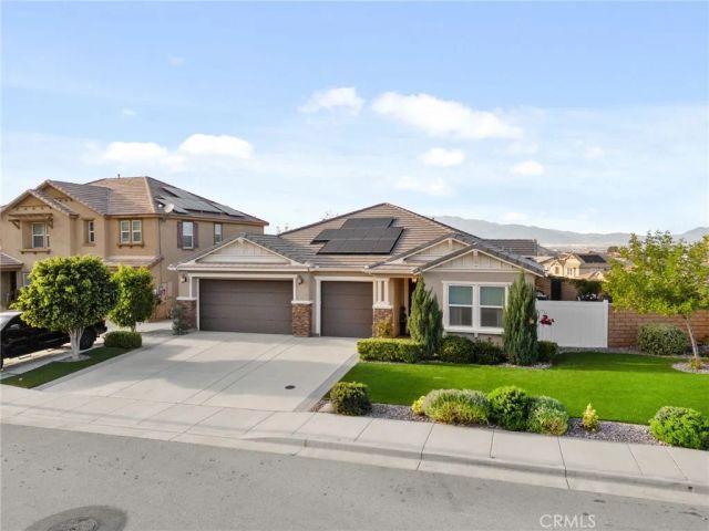 20346 Symphony, Riverside, CA 92507