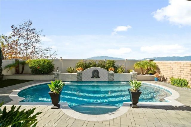 20346 Symphony, Riverside, CA 92507