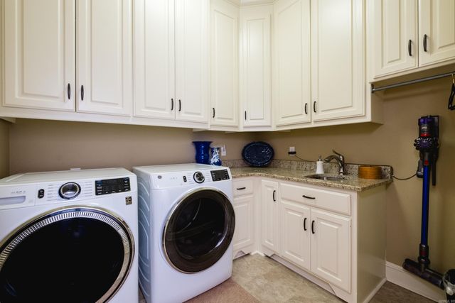 2 Greymoss Cove, Little Rock, AR 72211