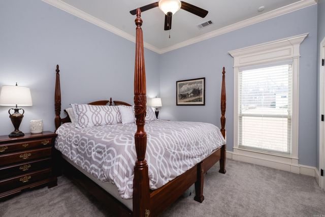 2 Greymoss Cove, Little Rock, AR 72211