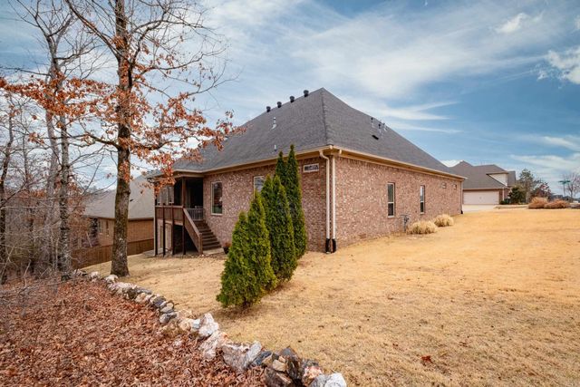 2 Greymoss Cove, Little Rock, AR 72211