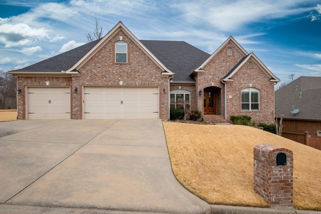 2 Greymoss Cove, Little Rock, AR 72211