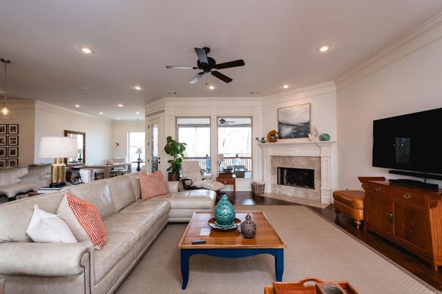 2 Greymoss Cove, Little Rock, AR 72211