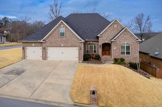 2 Greymoss Cove, Little Rock, AR 72211