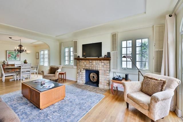 861 G Avenue, Coronado, CA 92118