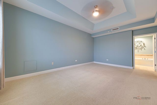 125 N Buffalo Grove Road 407, Buffalo Grove, IL 60089