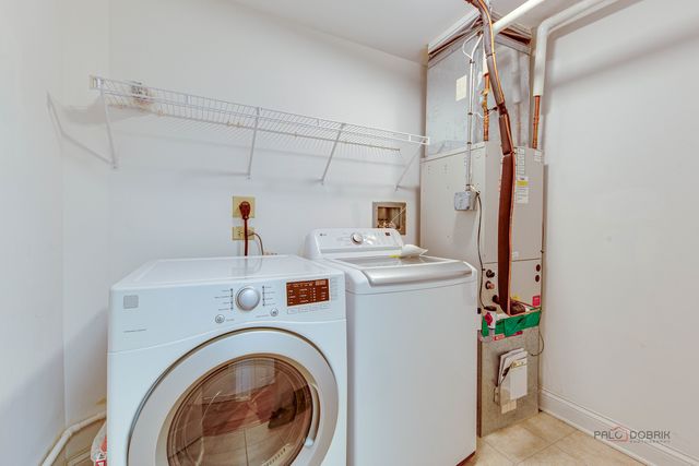 125 N Buffalo Grove Road 407, Buffalo Grove, IL 60089