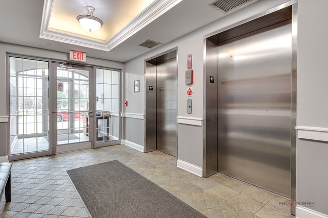 125 N Buffalo Grove Road 407, Buffalo Grove, IL 60089