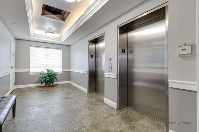 125 N Buffalo Grove Road 407, Buffalo Grove, IL 60089