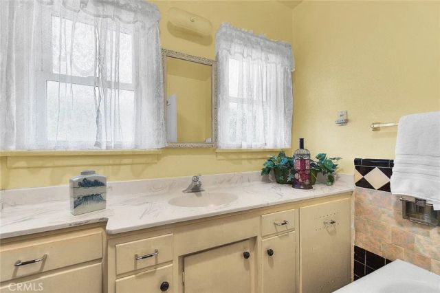 1833 S Chapel, Alhambra, CA 91801