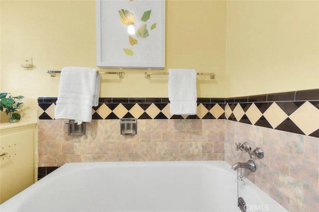 1833 S Chapel, Alhambra, CA 91801