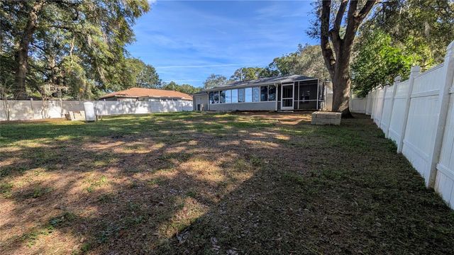 26 HEMLOCK TERRACE DRIVE, Ocala, FL 34472