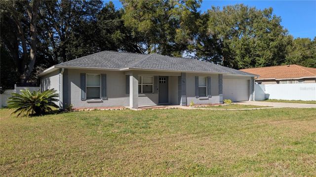 26 HEMLOCK TERRACE DRIVE, Ocala, FL 34472