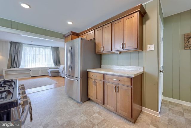 201 W FREDERICK ST, Millersville, PA 17551