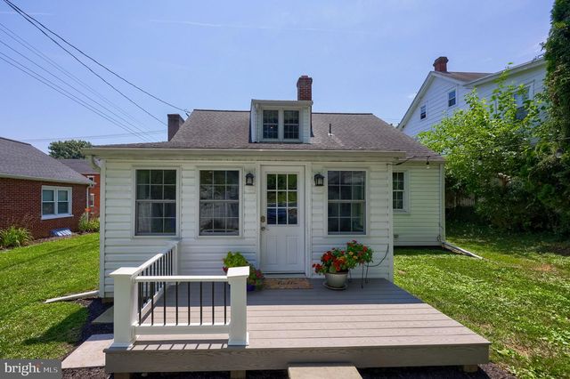 201 W FREDERICK ST, Millersville, PA 17551