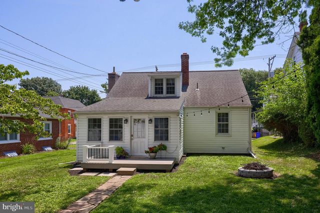 201 W FREDERICK ST, Millersville, PA 17551