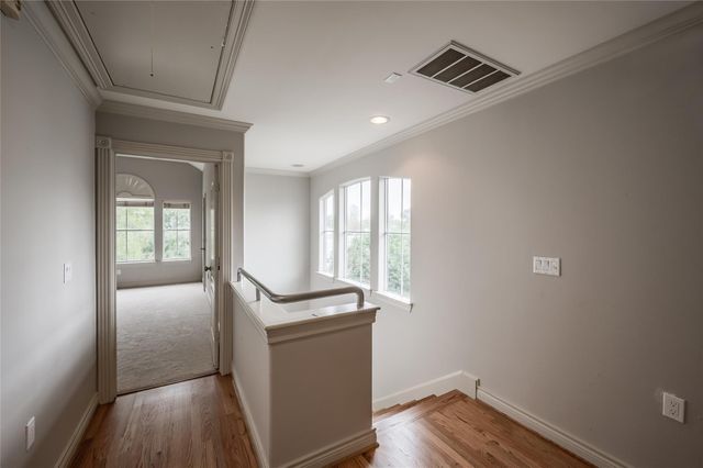 315 Sandman Street, Houston, TX 77007