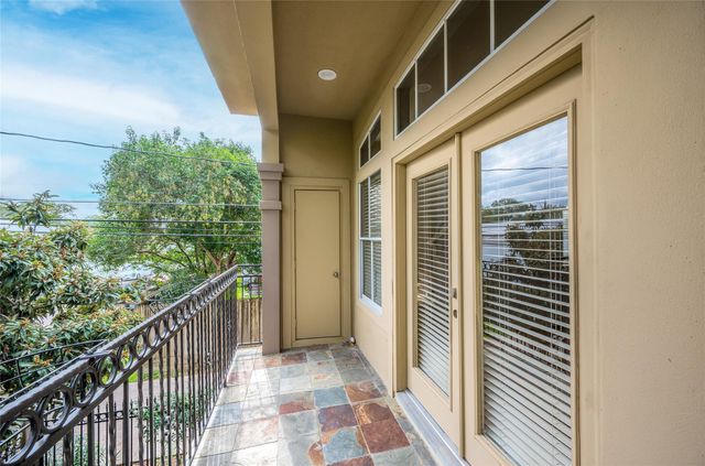 315 Sandman Street, Houston, TX 77007