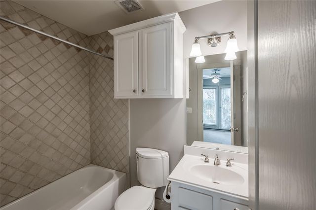 315 Sandman Street, Houston, TX 77007