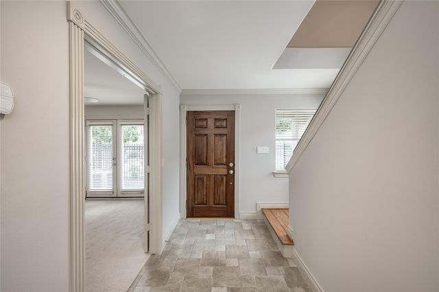315 Sandman Street, Houston, TX 77007