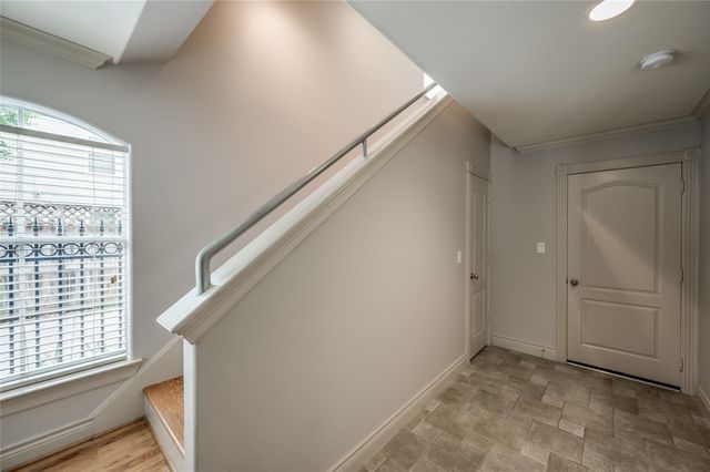 315 Sandman Street, Houston, TX 77007