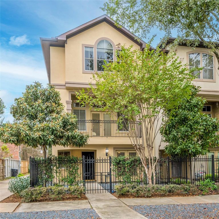 315 Sandman Street, Houston, TX 77007