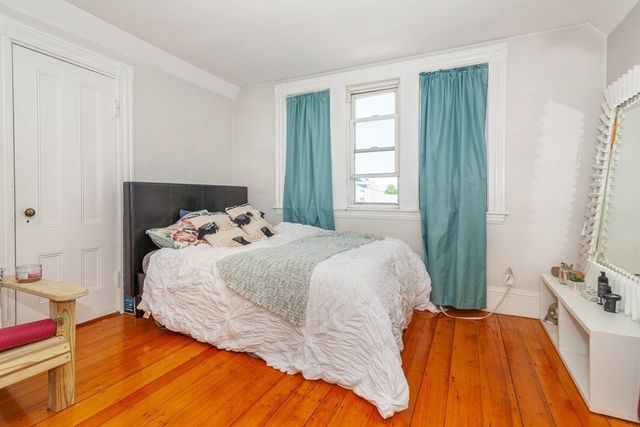 10 Thurston St 3, Somerville, MA 02145